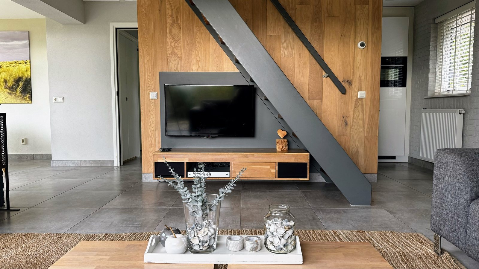 TV-meubel onder de trap